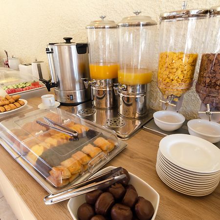 Eleonora Αnissaras Hotel Herszonisszosz Kültér fotó